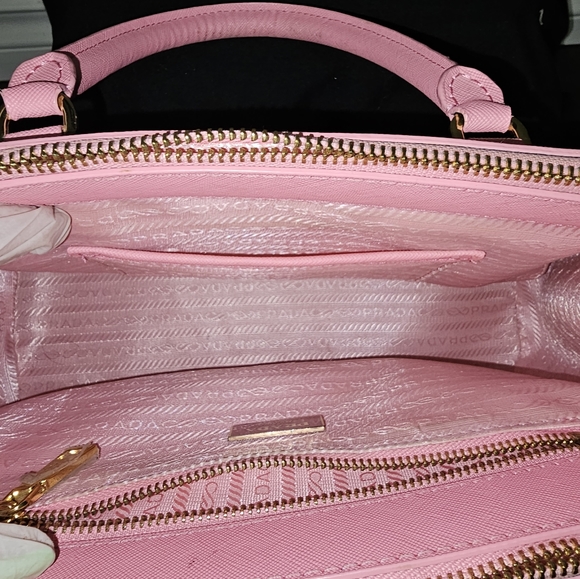 Authentic Pink Prada Bag - Picture 4 of 9